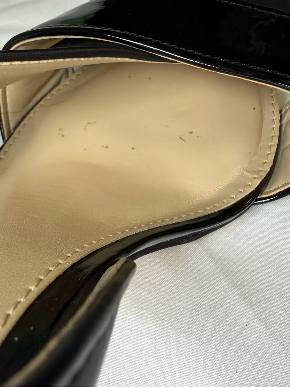 Vince Camuto Luzzia Slingback Pumps Women’s 8M Black Leather Patent Pointed Toe